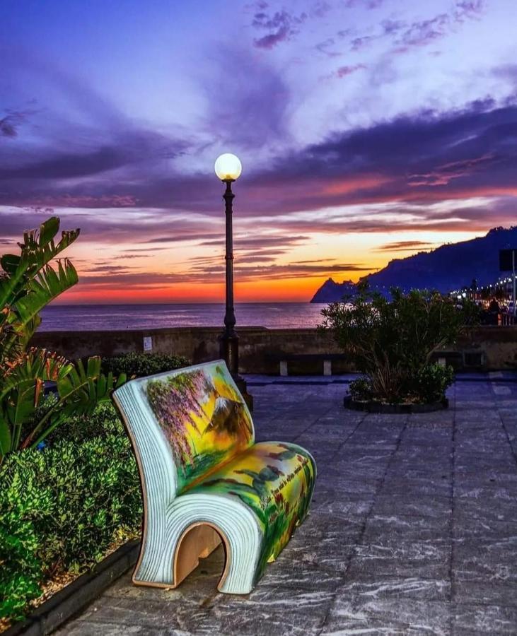Torrevarata Vacanze Vila Santa Teresa Di Riva Exterior foto