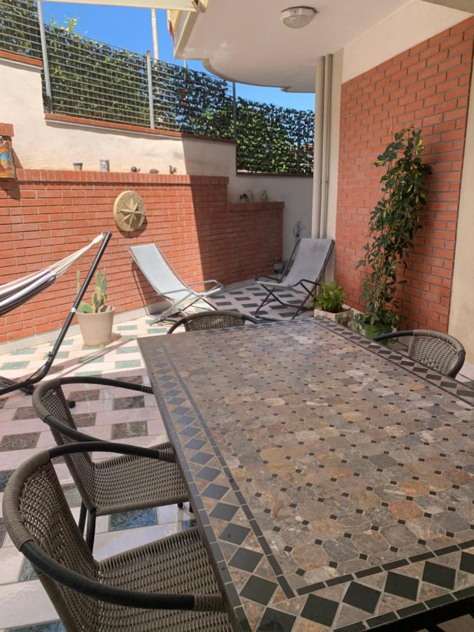 Torrevarata Vacanze Vila Santa Teresa Di Riva Exterior foto